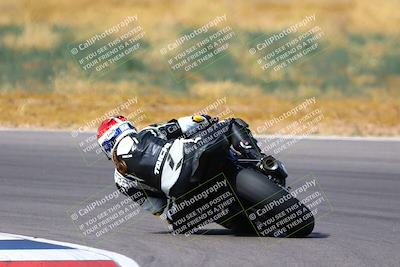 media/Apr-30-2023-CRA (Sun) [[020fcf5d43]]/Race 11-600 Expert Superbike/